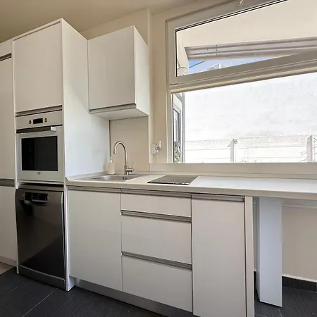 Moon By Elite Timişoara